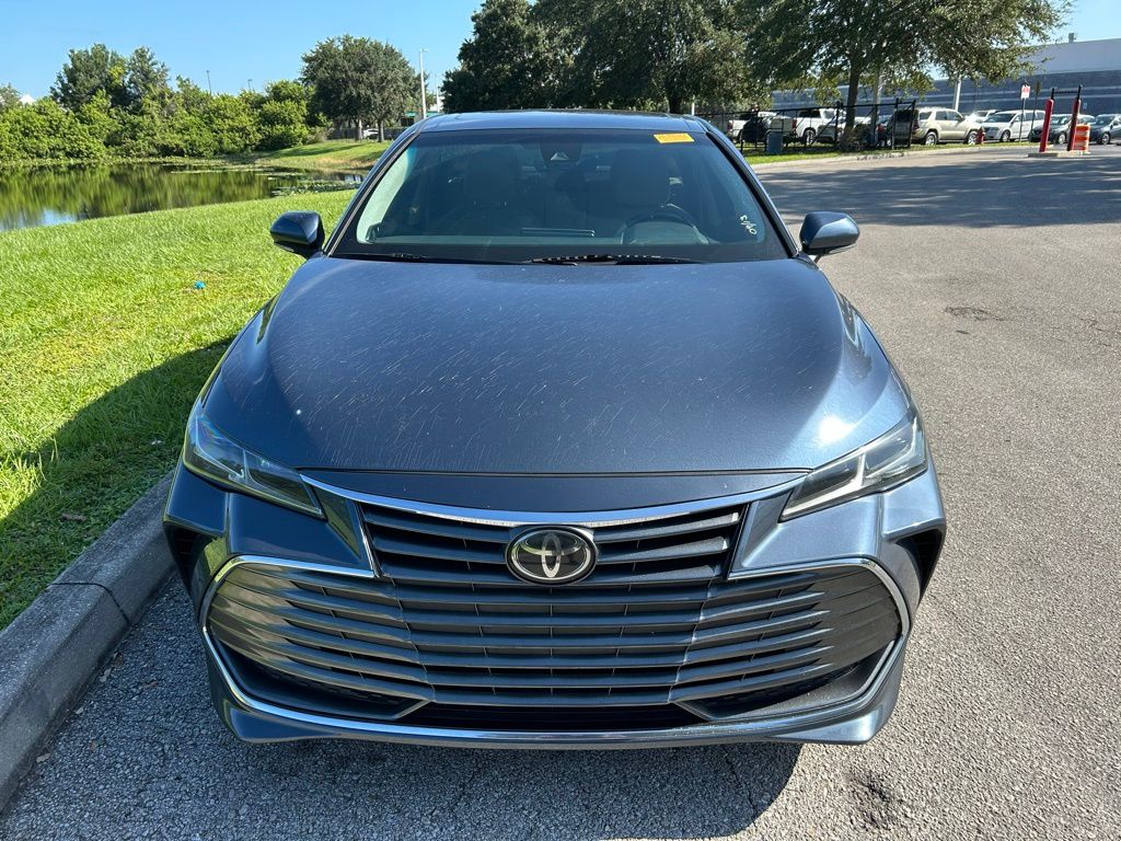 Thumbnail: 2019 Toyota Avalon - 8
