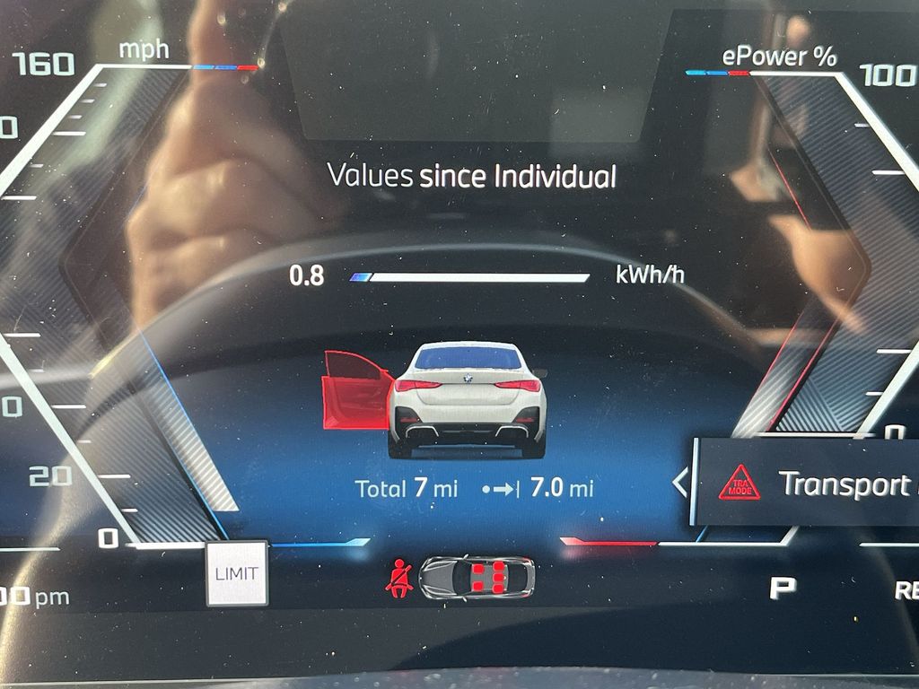 Thumbnail: 2026 BMW i4 - 15