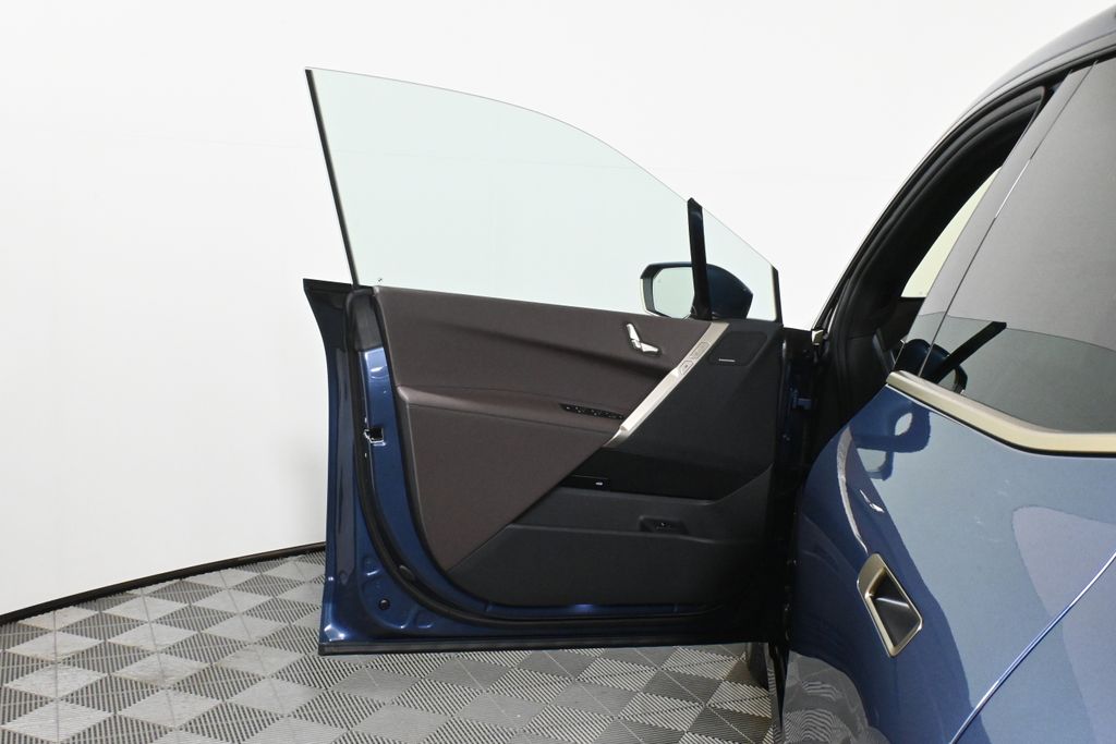 Thumbnail: 2026 BMW iX - 26