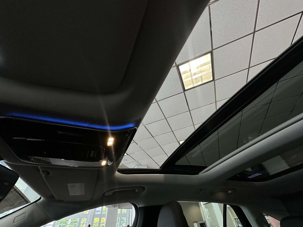 2025 Mercedes-Benz E-Class E 450 14
