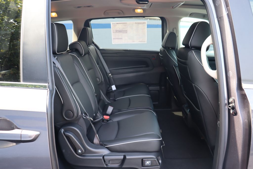 Thumbnail: 2026 Honda Odyssey - 14