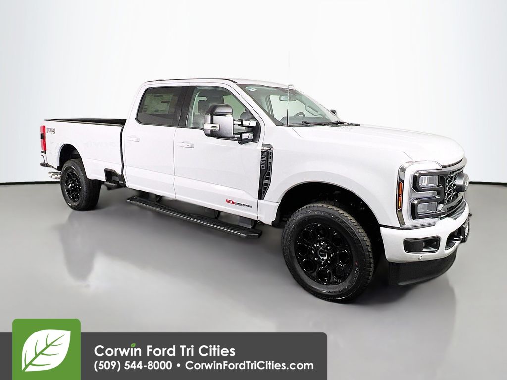 2026 Ford F-350 Super Duty Lariat Crew Cab 4WD