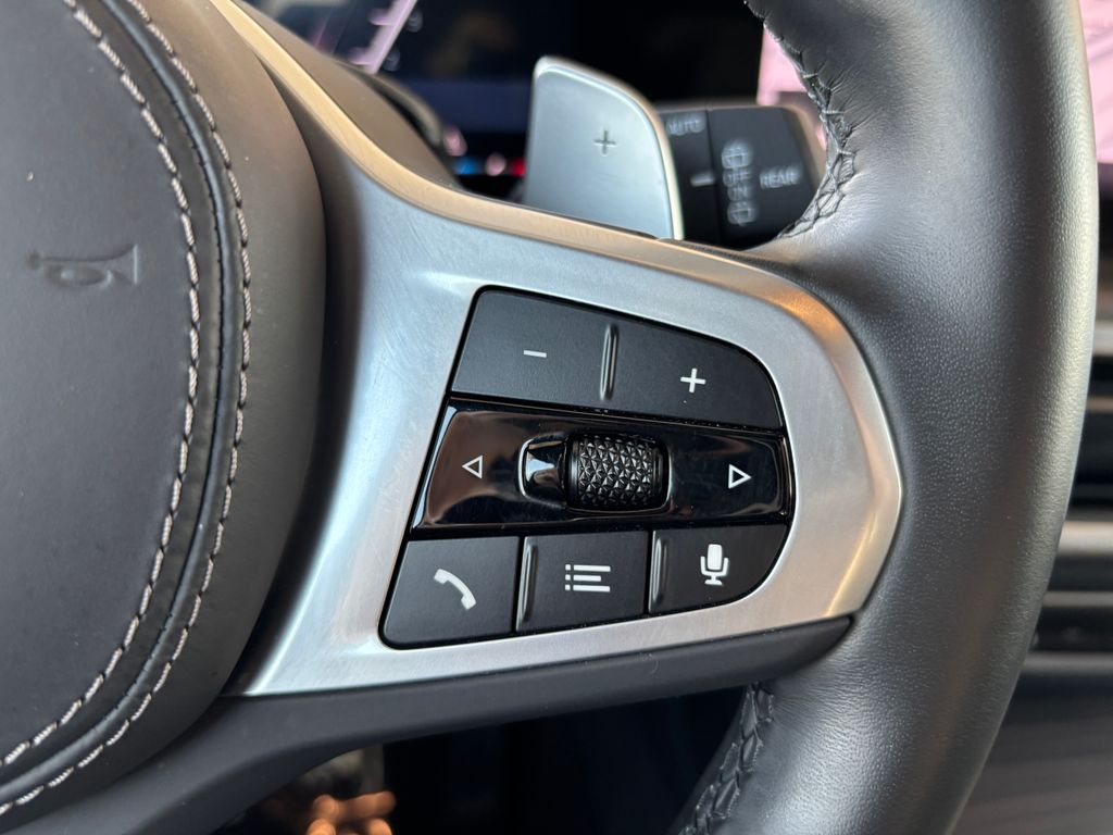 Thumbnail: 2024 BMW X5 - 12