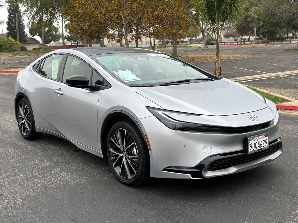 Thumbnail: 2025 Toyota Prius - 3