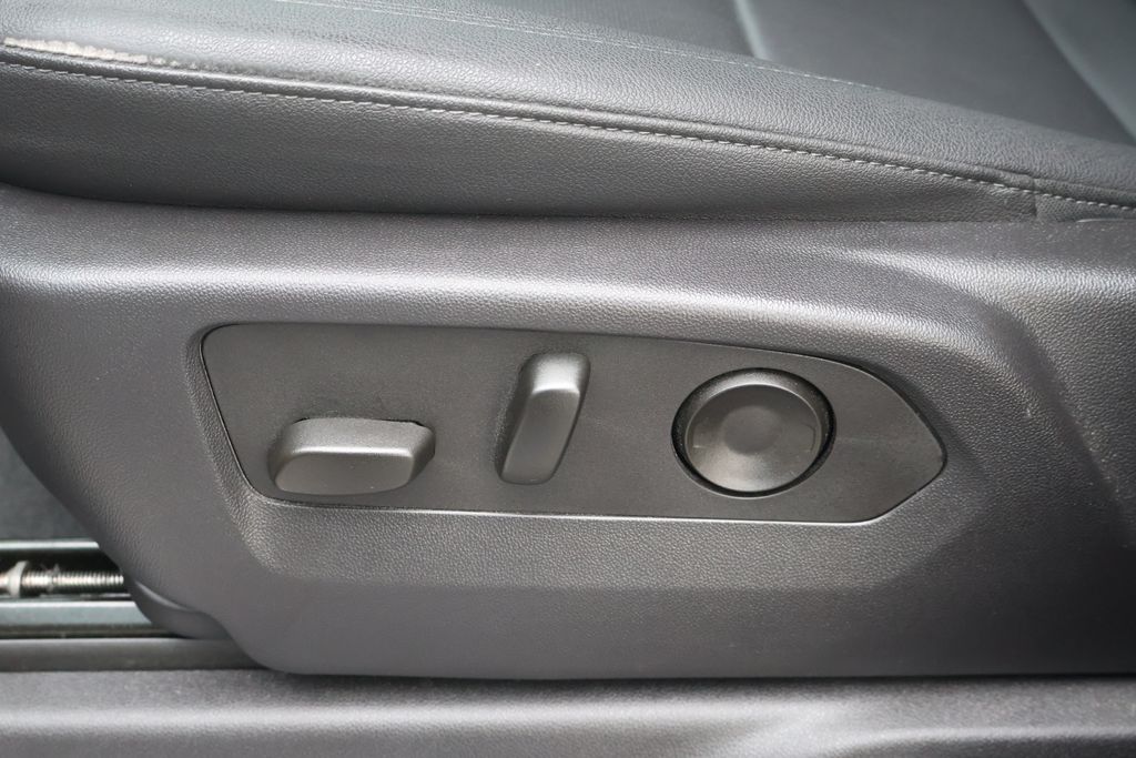 Thumbnail: 2024 Chevrolet Silverado 2500 - 14