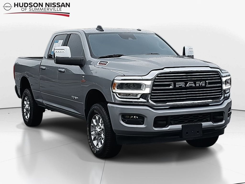 2024 RAM 2500 Laramie Crew Cab 4WD