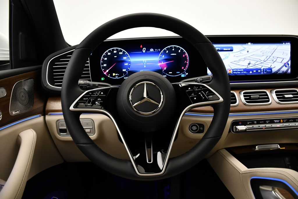 Thumbnail: 2025 Mercedes-Benz GLS - 22