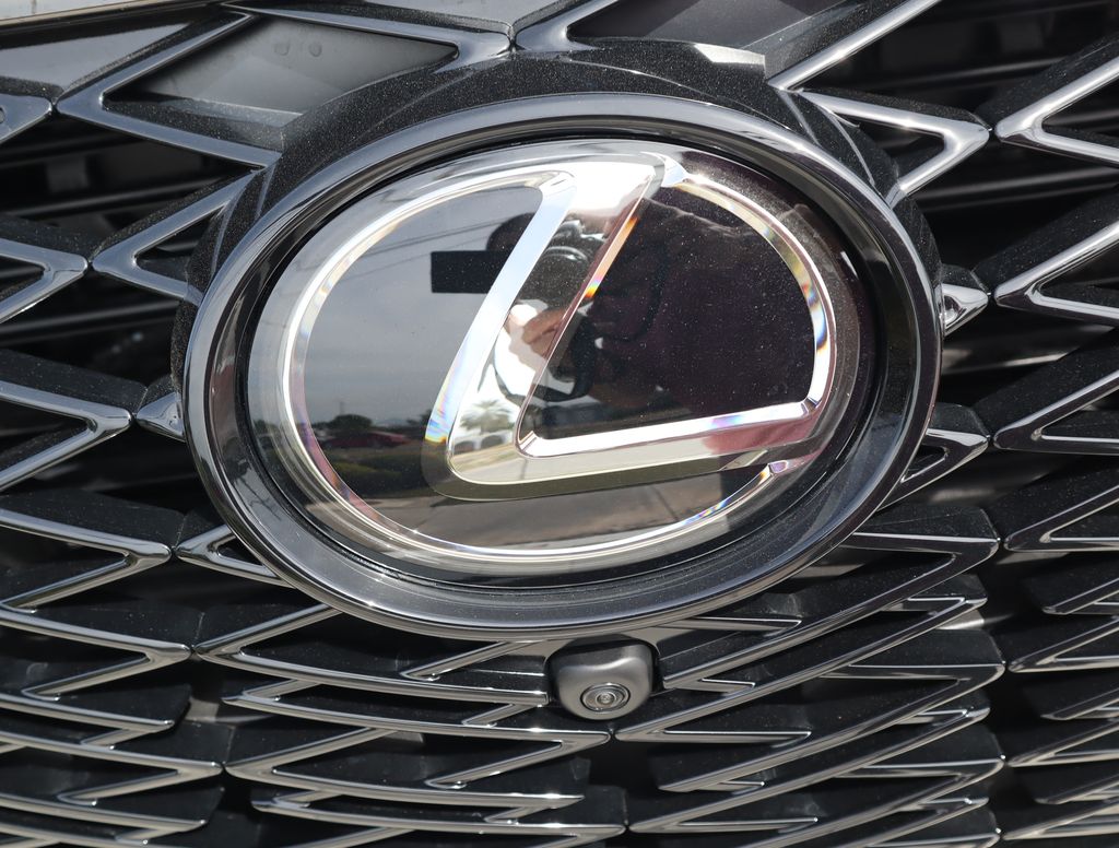 Thumbnail: 2026 Lexus LX - 12