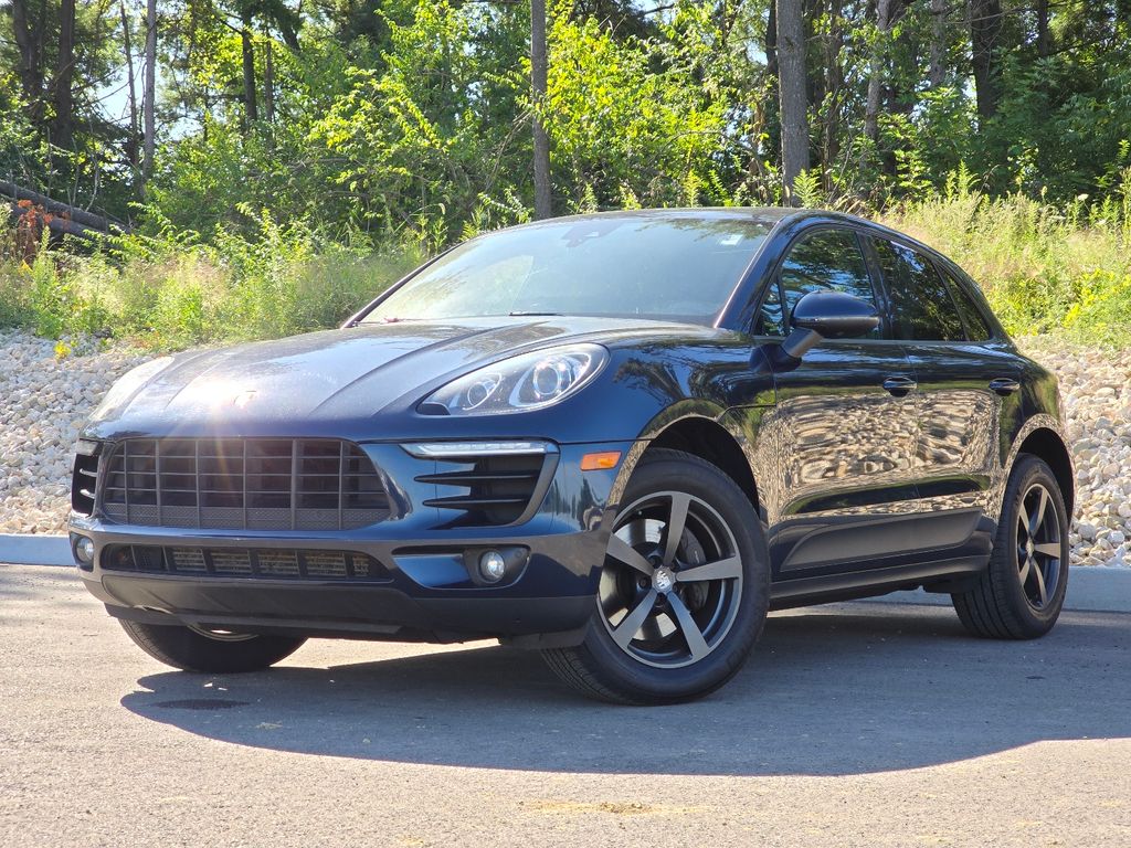 Sapphire Blue Metallic 2017 Porsche Macan SUV / Crossover All-Wheel Drive 7-Speed Automatic