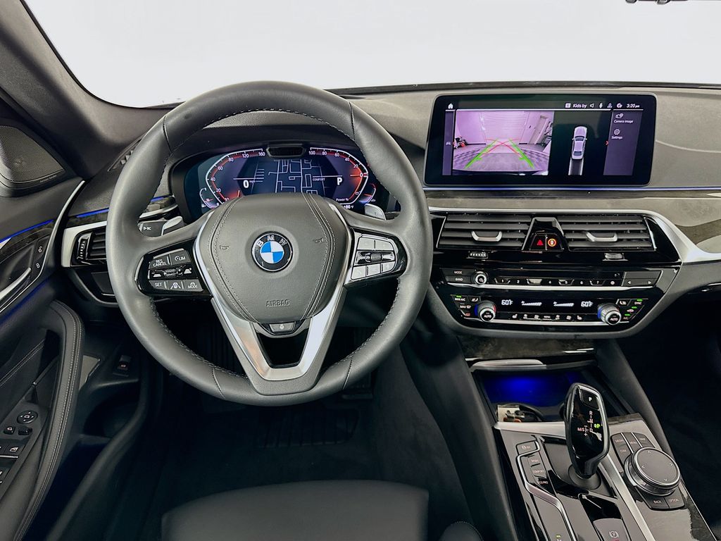 2022 BMW 5 Series 540i xDrive 23