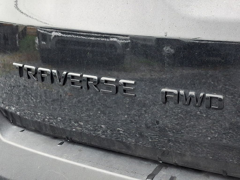 2023 Chevrolet Traverse RS Black at Luther Ford