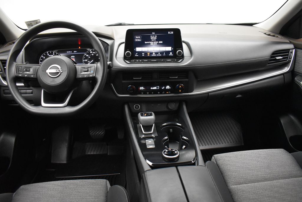 Thumbnail: 2023 Nissan Rogue - 25