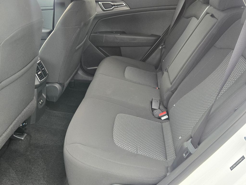 2027 Kia Sportage - $32,030