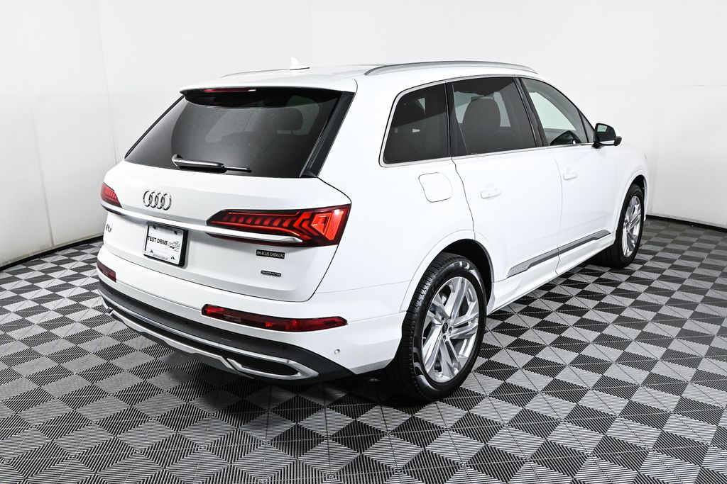 2024 Audi Q7 55 Premium Plus 6