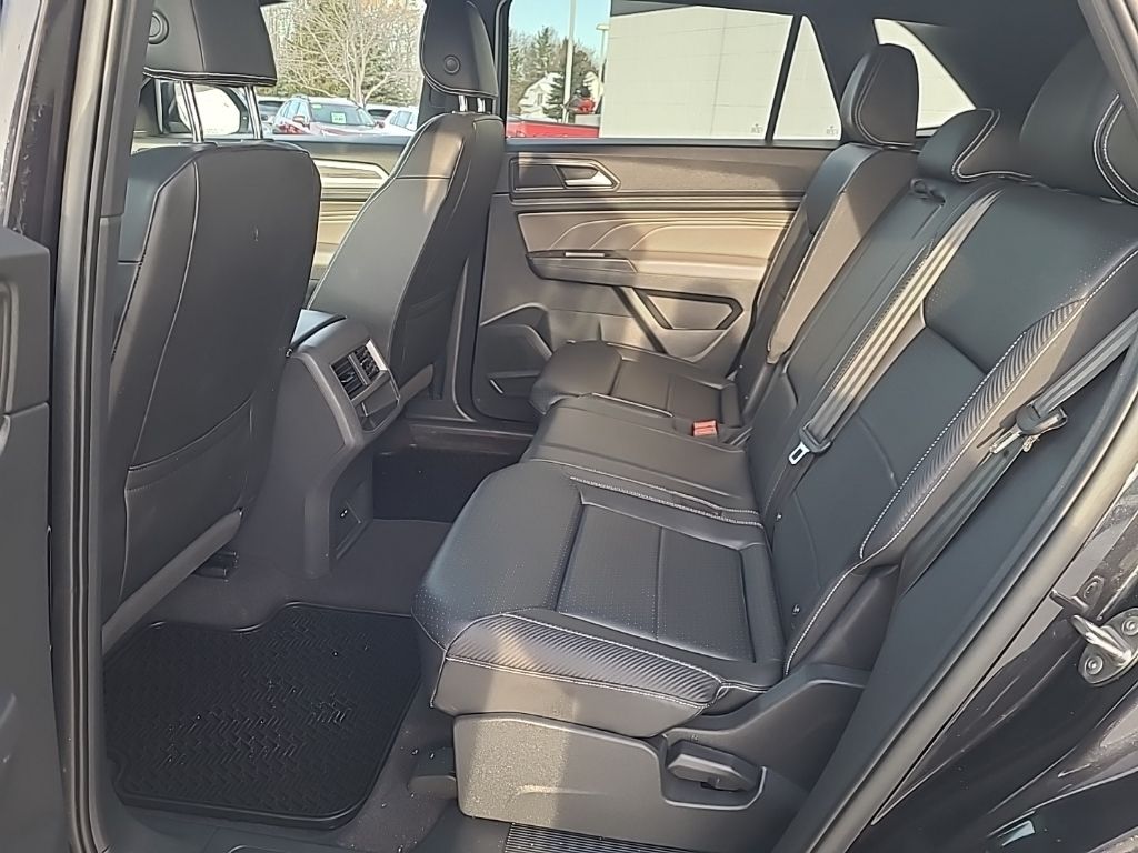 used 2021 Volkswagen Atlas Cross Sport car, priced at $22,475