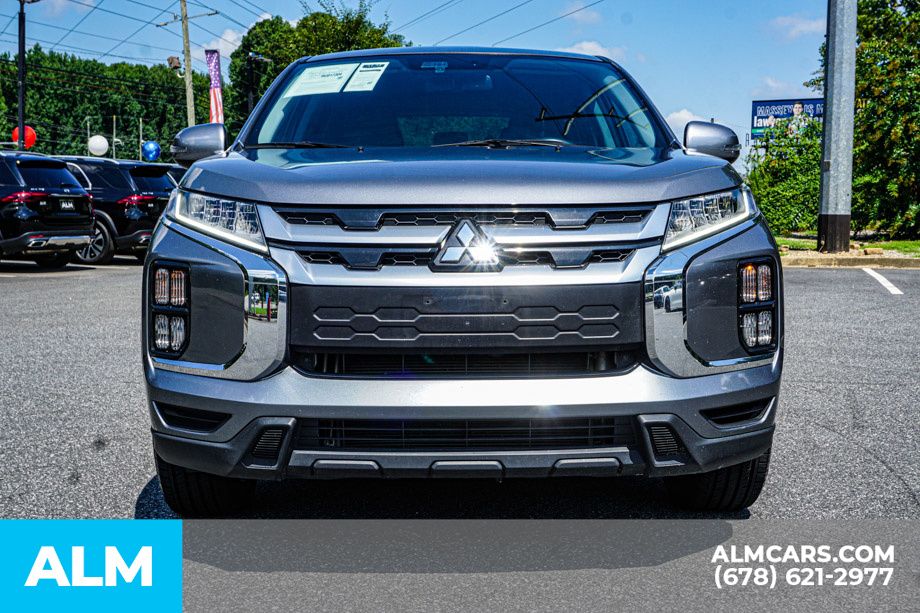 Used 2024 Silver Mitsubishi 2.0 ES image 9
