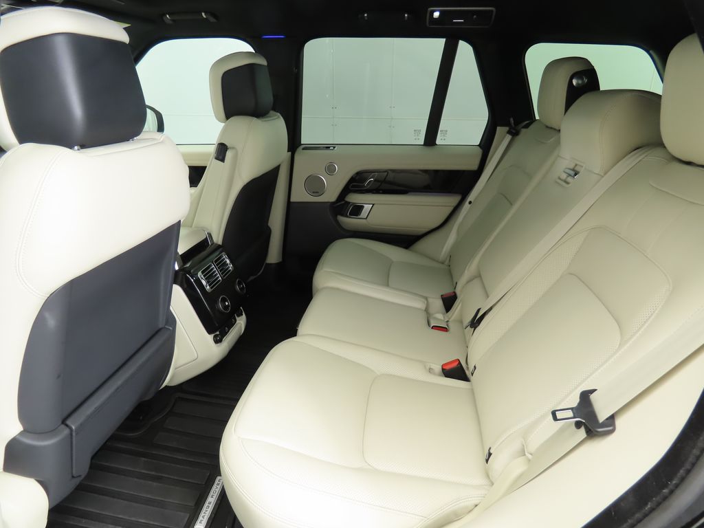 Thumbnail: 2022 Land Rover Range Rover - 21