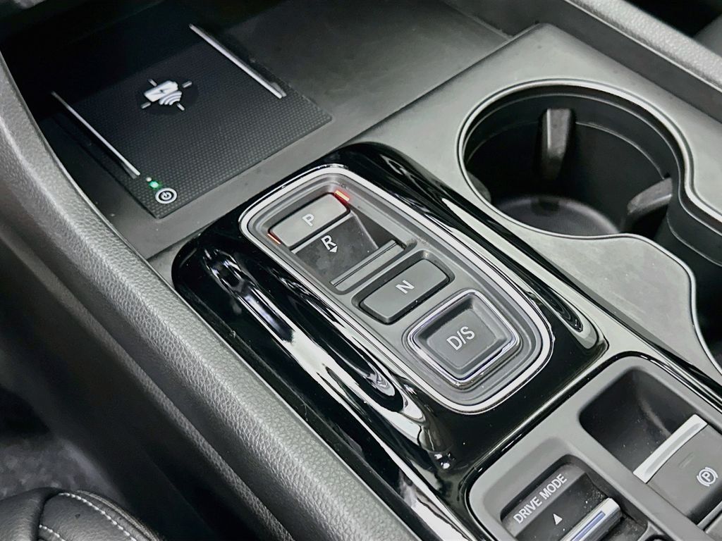 Thumbnail: 2024 Honda Pilot - 16