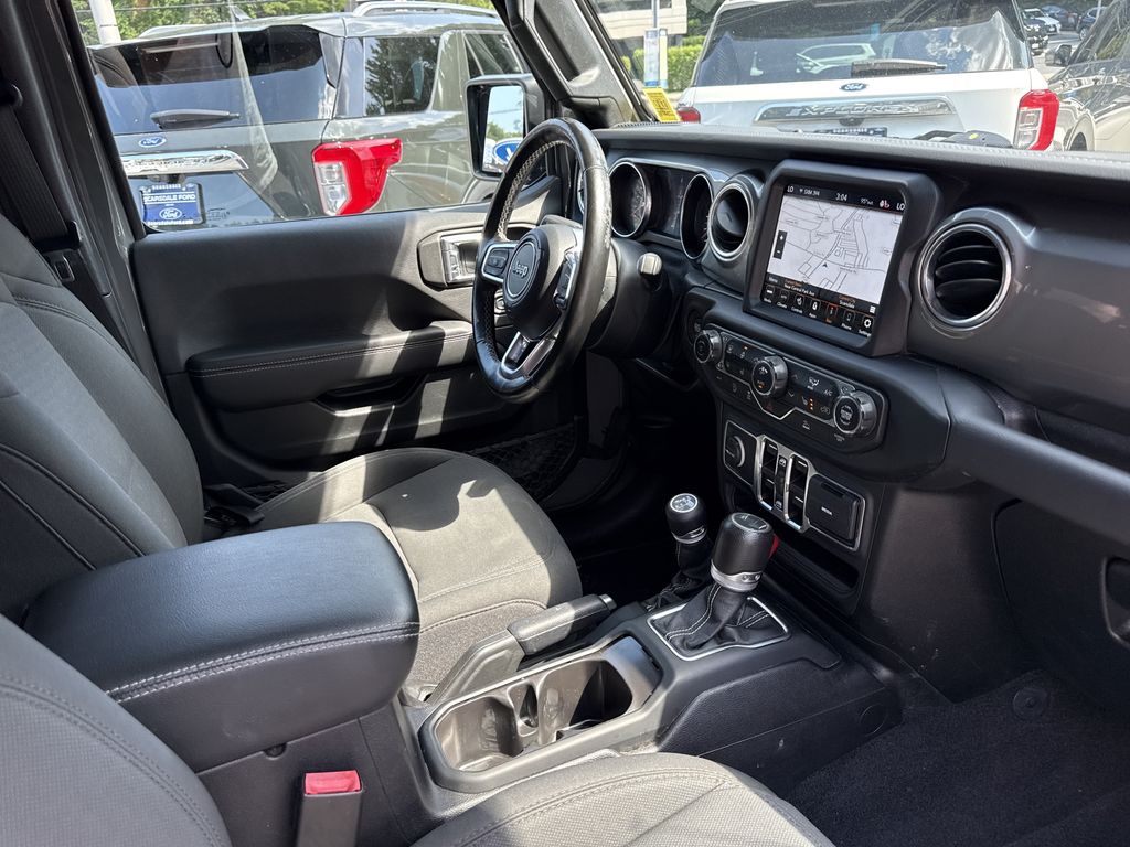 Used 2021 Gray Jeep Unlimited Sahara image 27