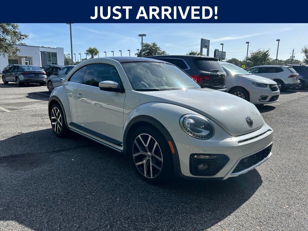 2018 Volkswagen Beetle Hatchback 6-Speed Automatic