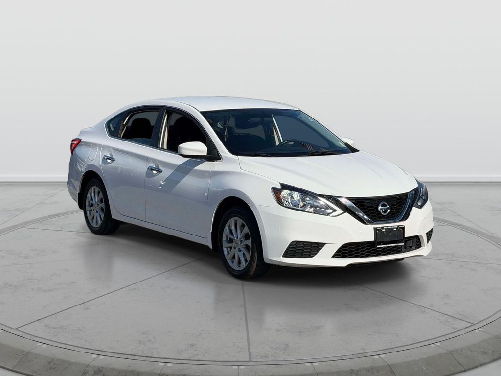 2018 Nissan Sentra SV CVT's photo