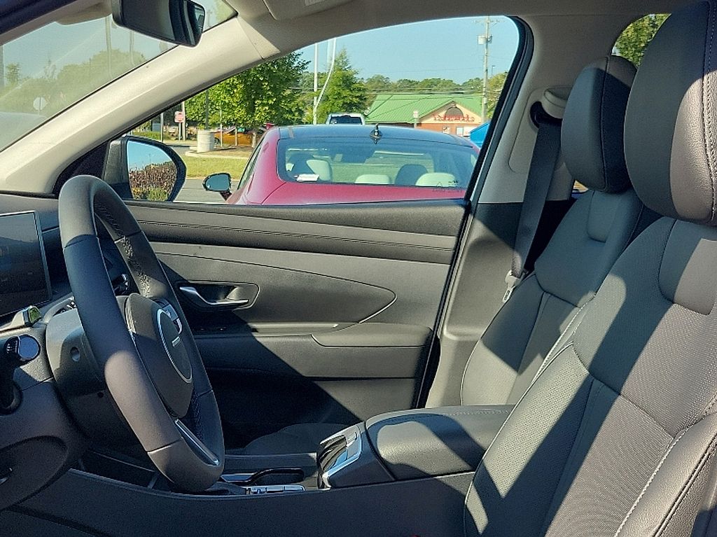2025 Hyundai Tucson SEL Convenience 8
