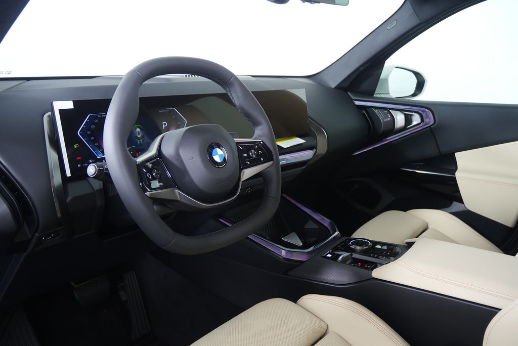 Thumbnail: 2026 BMW X3 - 12