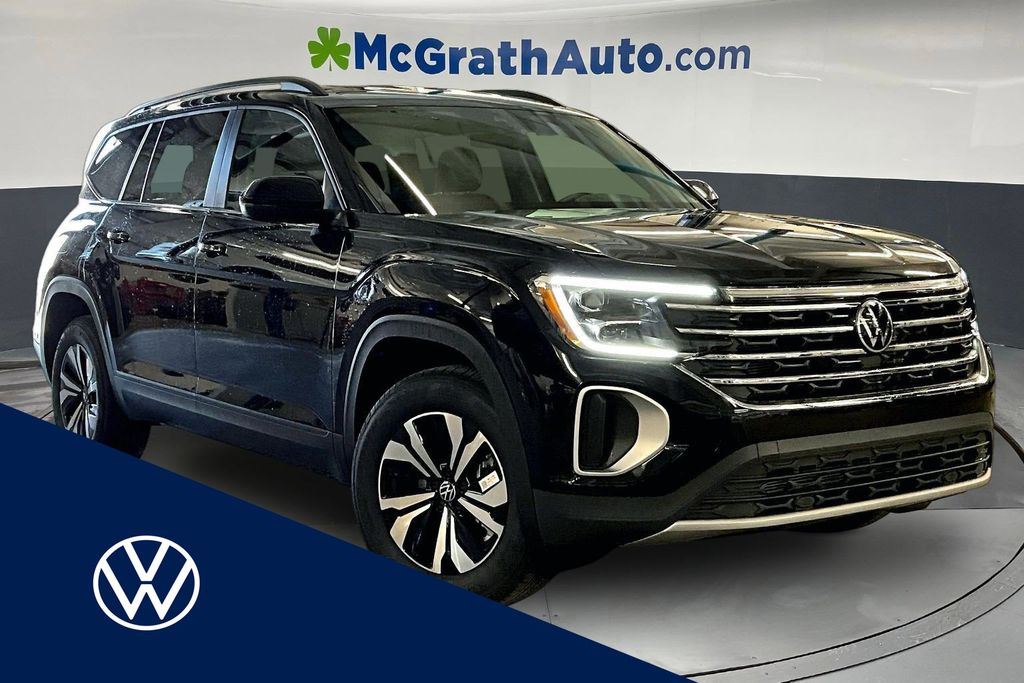 Deep Black Pearl 2026 Volkswagen Atlas SE 4Motion SUV / Crossover All-Wheel Drive 8-Speed Automatic