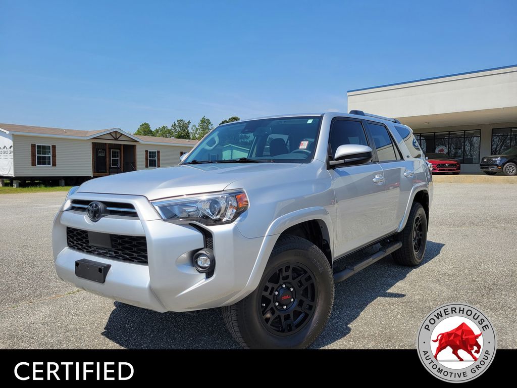 2023 Toyota 4Runner SR5 4WD
