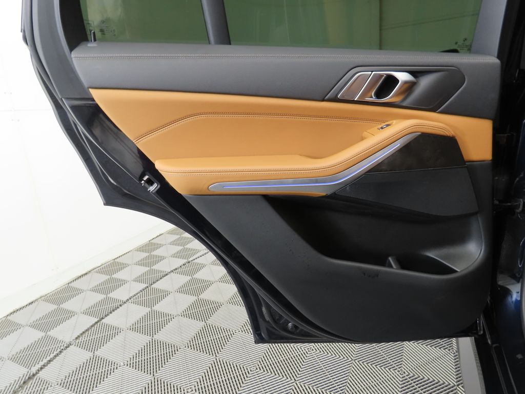 Thumbnail: 2022 BMW X5 - 25