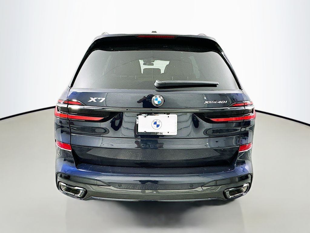 Thumbnail: 2026 BMW X7 - 6