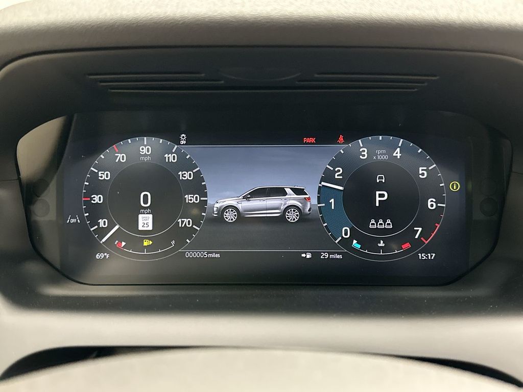 2025 Land Rover Discovery Sport S 14