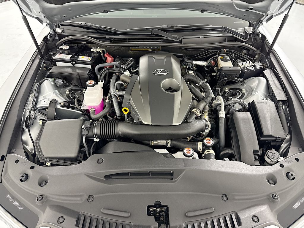 Thumbnail: 2025 Lexus IS - 29