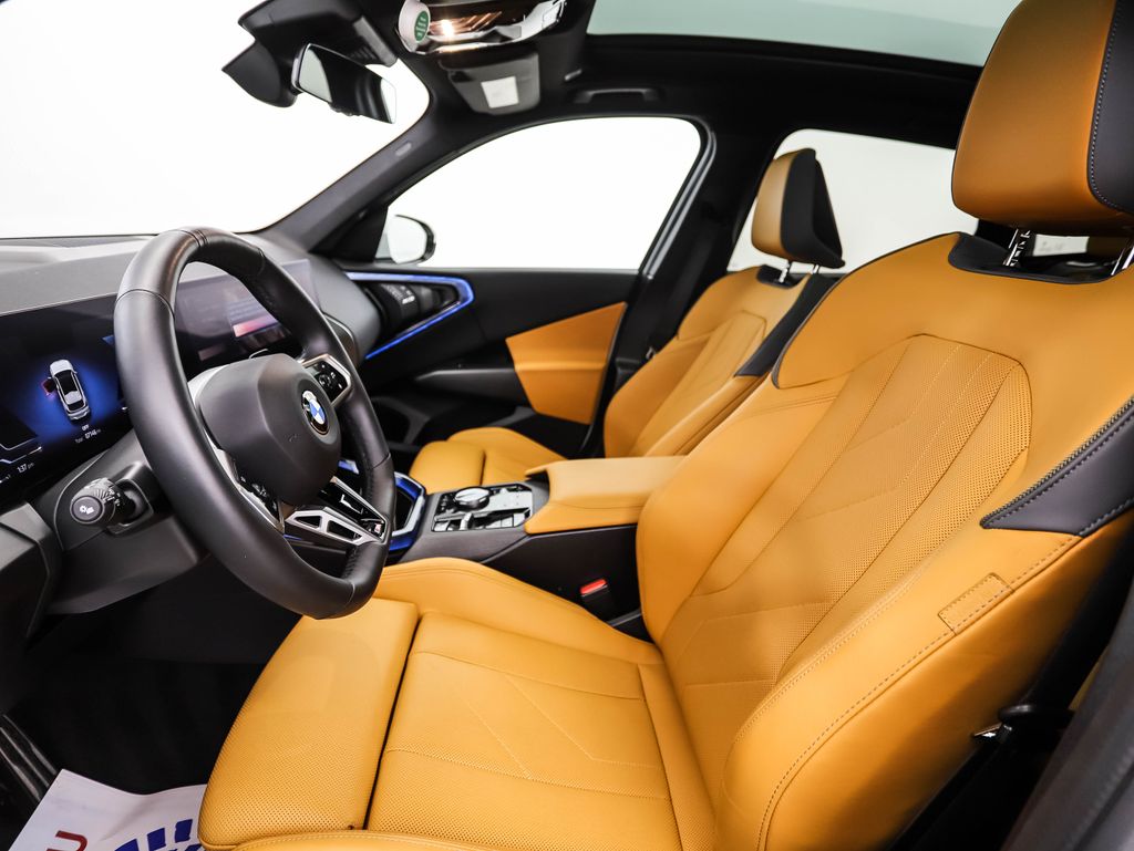 Thumbnail: 2025 BMW X3 - 11