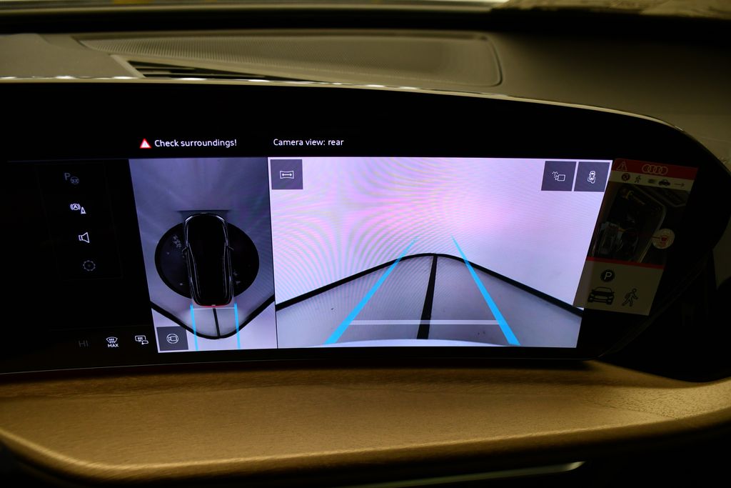 Thumbnail: 2025 Audi Q5 - 26