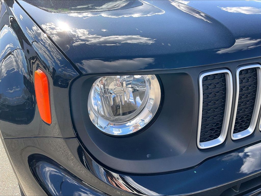 2023 Jeep Renegade — photo 27