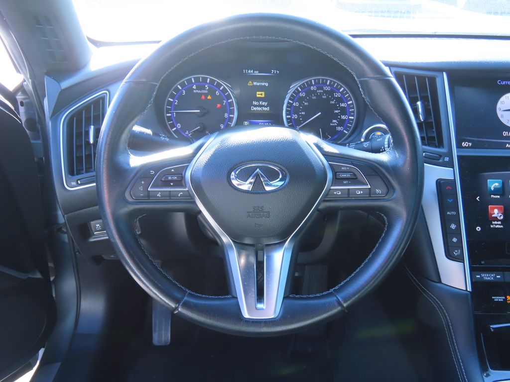 Thumbnail: 2017 INFINITI Q60 - 6