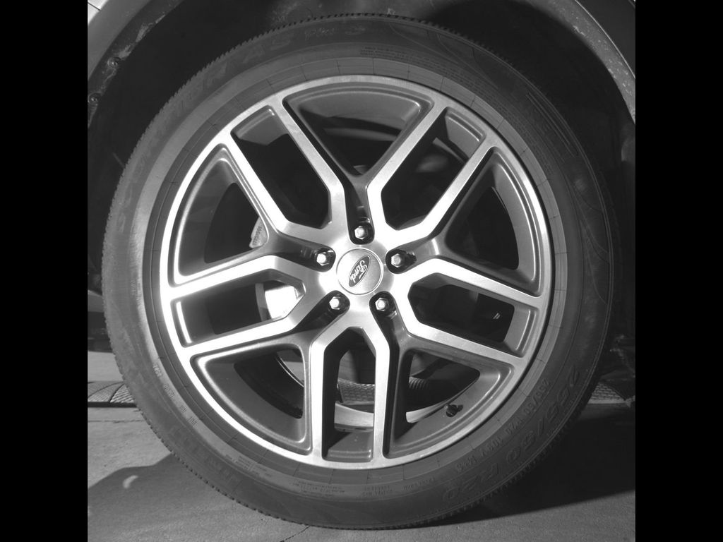 Used 2017 White Platinum Clearcoat Metallic Ford Sport image 11