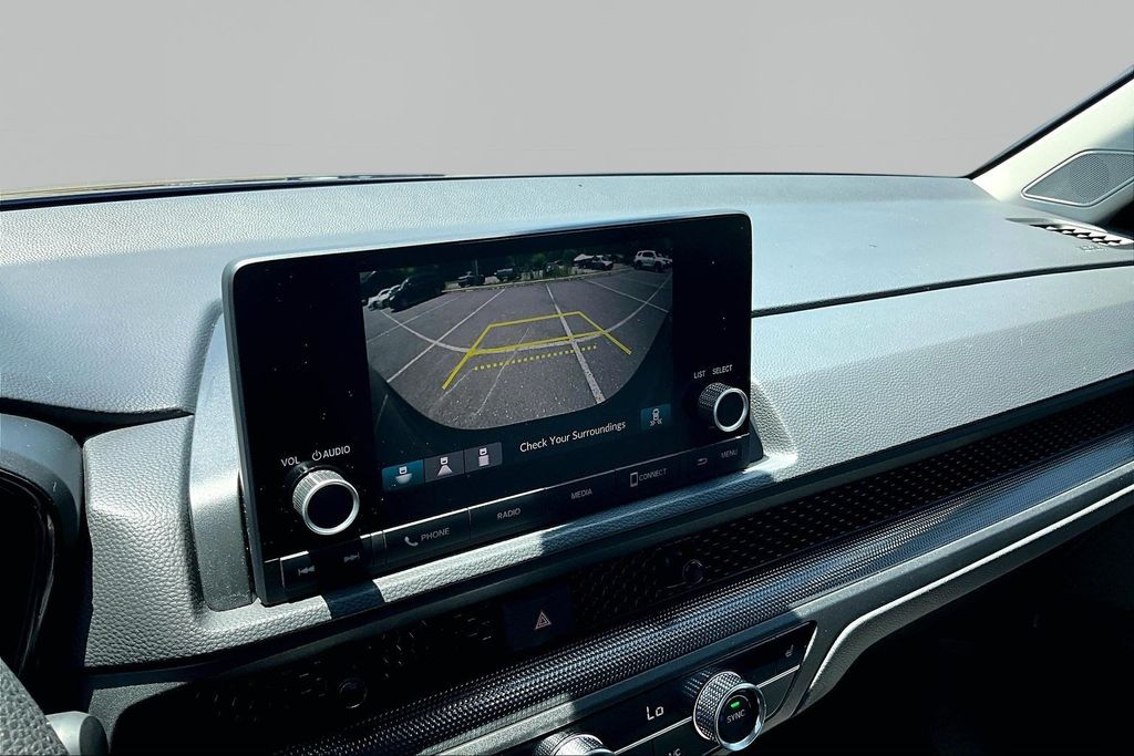 2025 Honda CR-V EX - Photo 11