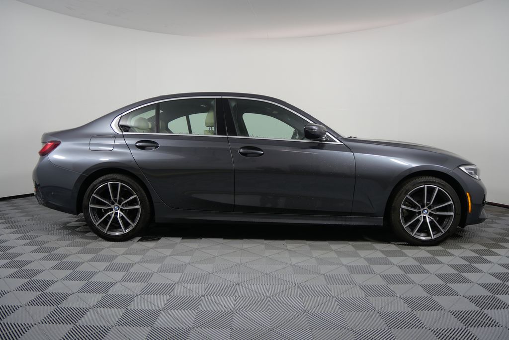 2022 BMW 3 Series 330i xDrive 2