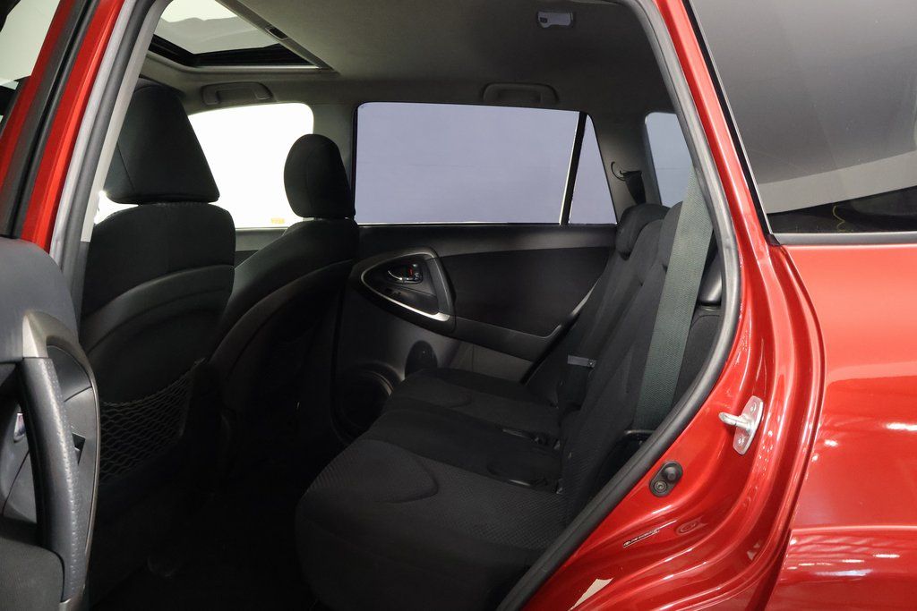 Thumbnail: 2011 Toyota RAV4 - 11