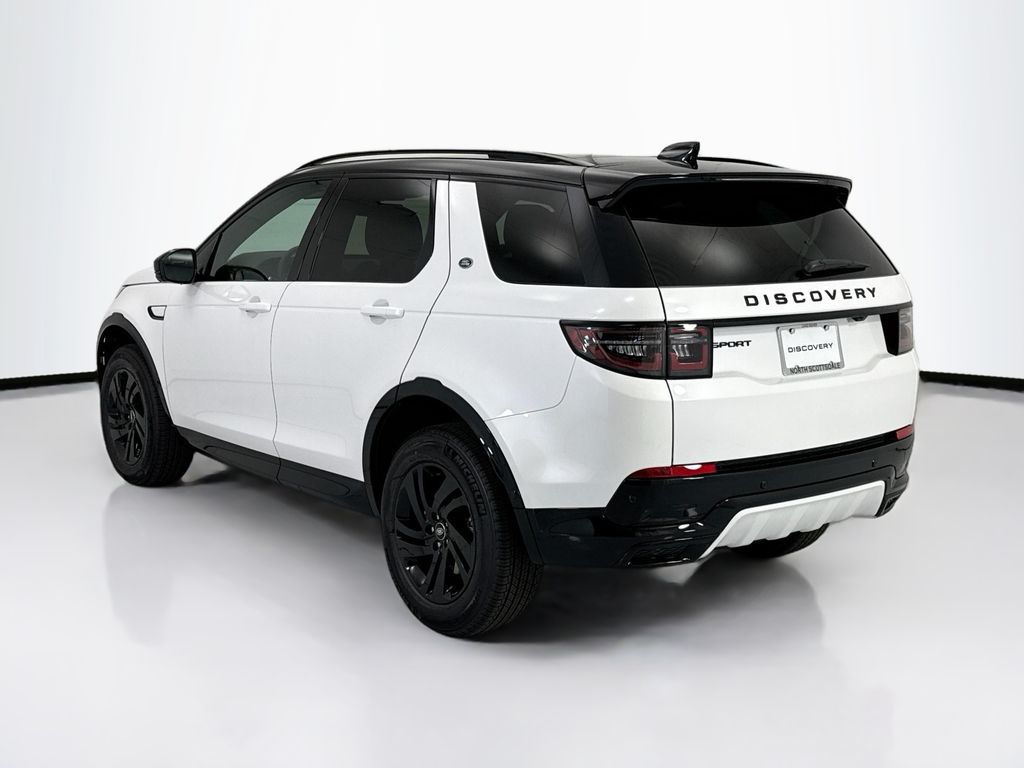 Thumbnail: 2026 Land Rover Discovery Sport - 7
