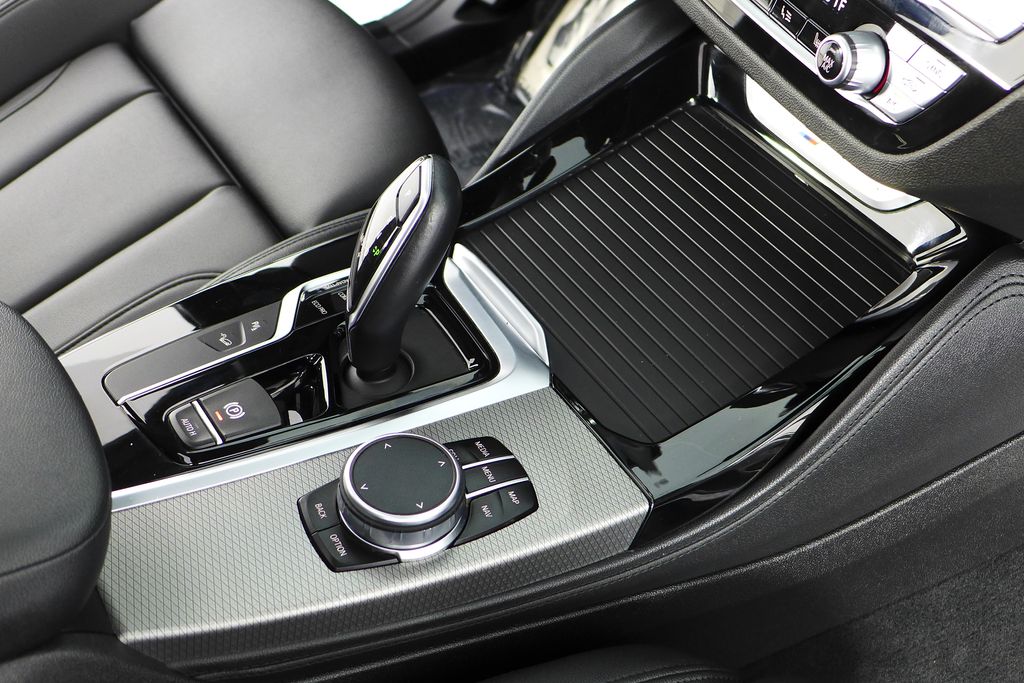 Thumbnail: 2020 BMW X4 - 15