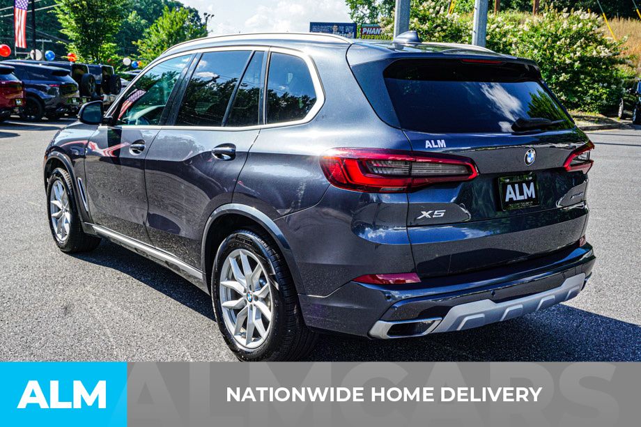 Used 2019 Gray BMW xDrive40i image 5