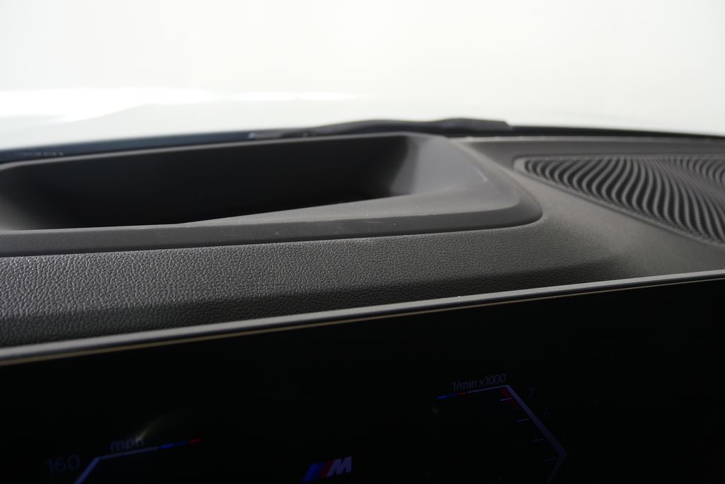 Thumbnail: 2026 BMW 3 Series - 21