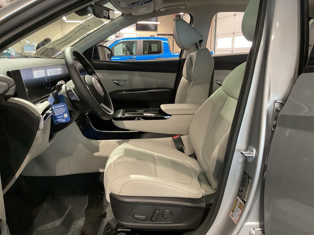 New 2026 Silver Hyundai Limited image 9