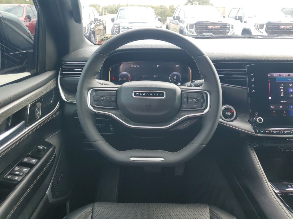 Used Car 2023 Jeep Wagoneer  Series Iii For Sale Under $50,000 In Austin, Texas