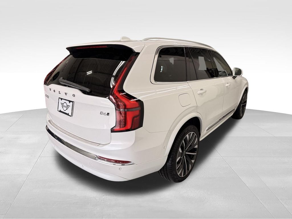 Thumbnail: 2026 Volvo XC90 - 6