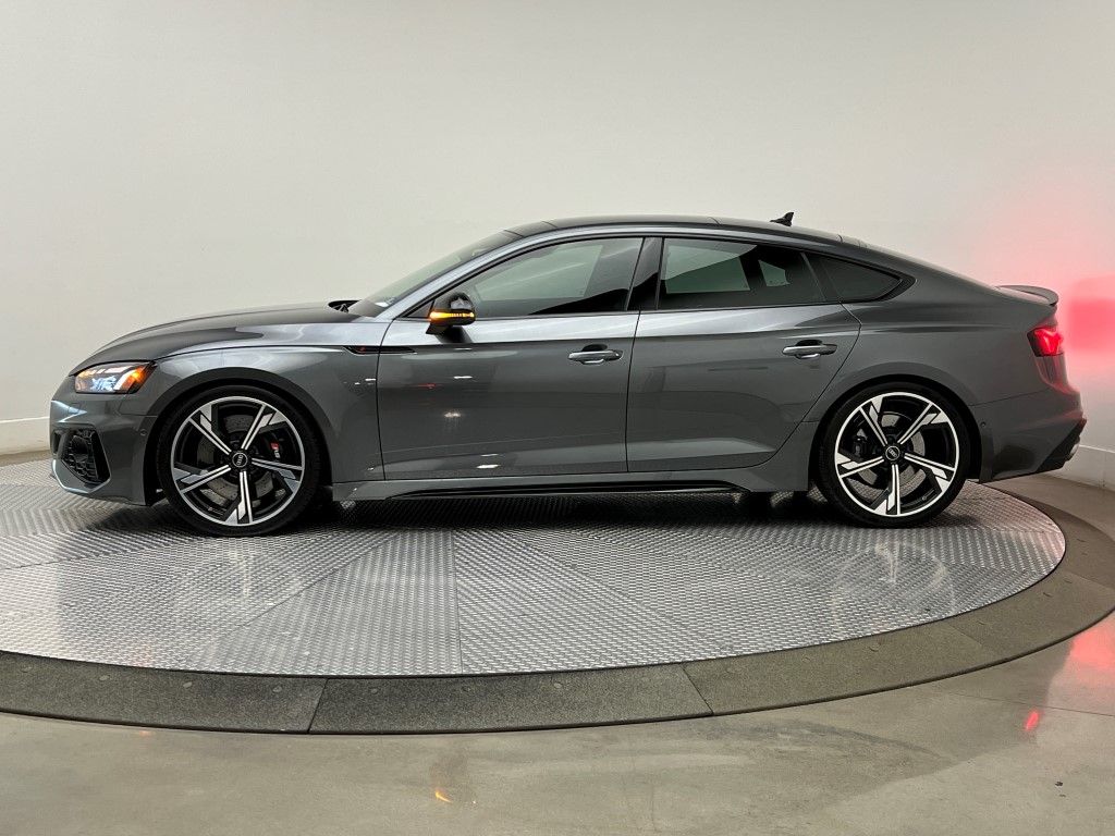 Thumbnail: 2021 Audi RS 5 - 3