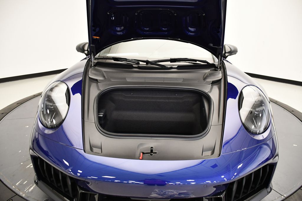 Thumbnail: 2026 Porsche 911 - 13